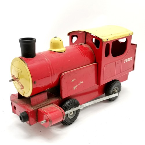 132 - Triang 'Puff Puff' 73000 Vintage Steel Large pull along Toy Train 42cm long - in used condition T/W ... 