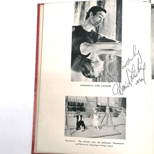 174 - 1936 Balletomane's scrap-book hand signed by Tatiana Riabouchinska (1917-2000), David Lichine (1910-... 