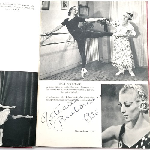 174 - 1936 Balletomane's scrap-book hand signed by Tatiana Riabouchinska (1917-2000), David Lichine (1910-... 