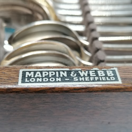 213 - Mappin & Webb Art Deco silver plated canteen of 6 place setting cutlery in original oak fitted case ... 