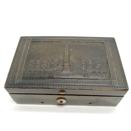 256 - Antique French small cylinder music box with lid decorated with Obelisk of Luxor in relief - 10.5cm ... 