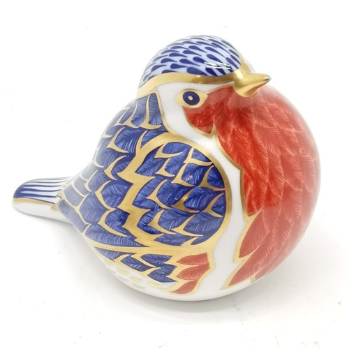 60 - Royal Crown Derby robin paperweight - no obvious signs of damage - 7cm high