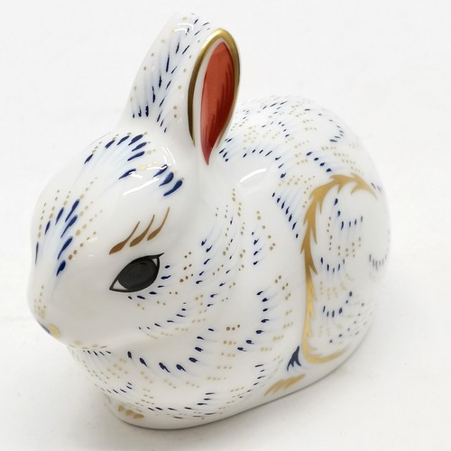 67 - Royal Crown Derby bunny paperweight - no obvious signs of damage - 7cm high