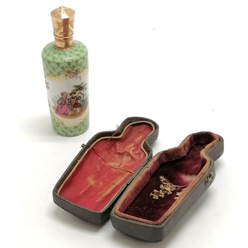 94 - Antique 14ct marked gold (oak leaf Netherlands mark) scent bottle with porcelain body depicting roma... 