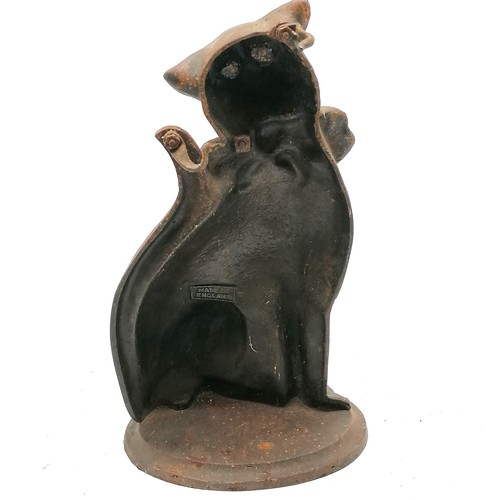 106 - Nestor cast iron cat fireside stand reg 767012 with glass eyes ~ 38cm tall & lacks tools