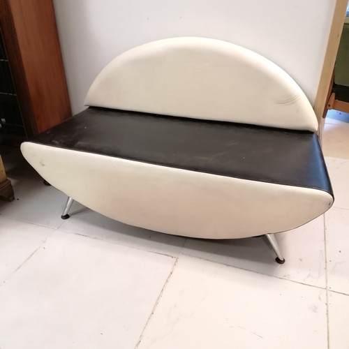 150 - Retro style cream and black vinyl seat with sputnik legs and open ended with rounded back - 122cm lo... 