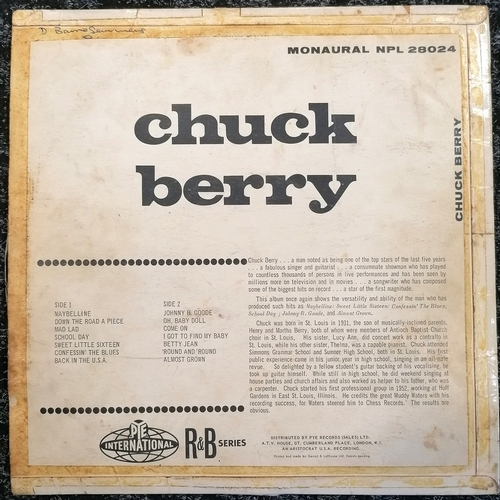 217 - Chuck Berry hand signed LP (NPL 28024) ~ Charles 'Chuck' Edward Anderson Berry (1926–2017).  The alb... 