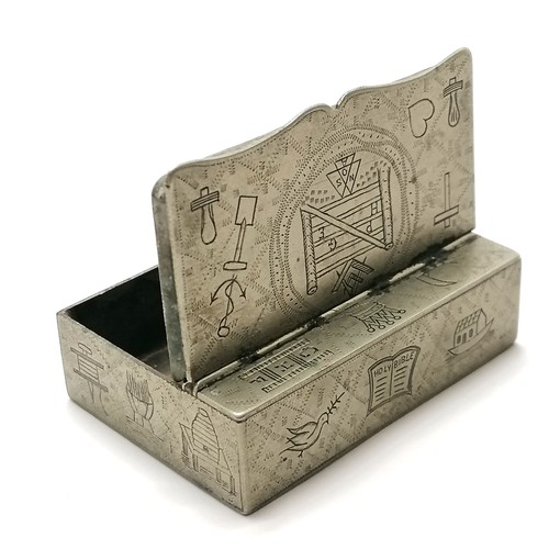 231 - Masonic nickel folk art engraved snuff box with hinged lid - 5.5cm x 4cm x 1.4cm