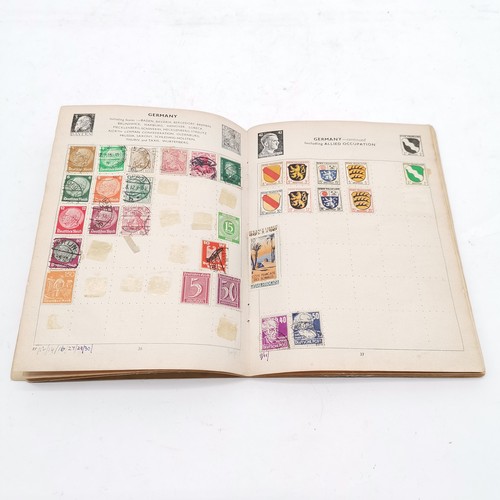 298 - Qty of mostly childrens stamp albums (with stamps) inc Commando album t/w 4 x EMPTY Methuen 'World o... 