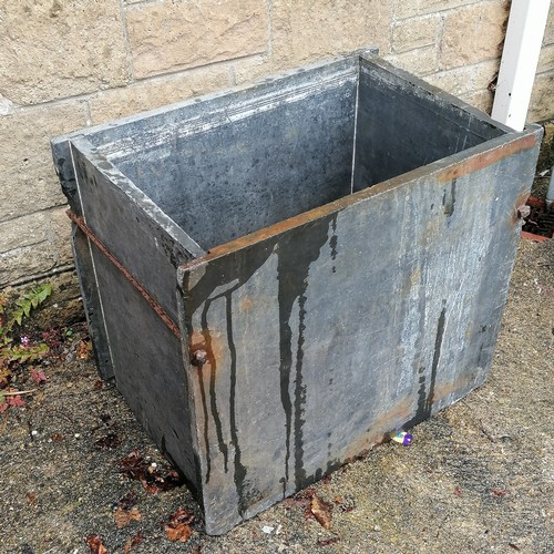 33 - Antique slate water trough/cistern with cast iron detail - watertight - 44cm x 67cm x 59cm