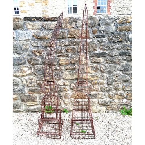 81 - Pair of wirework obelisks - has obvious damage to both