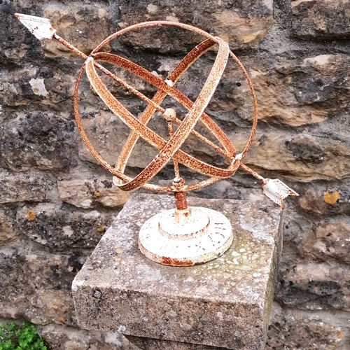 92 - Pedestal base holding an armillary - 40cm diameter base x 80cm high