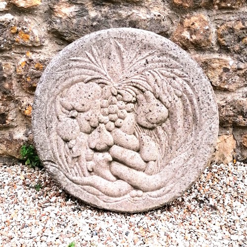 95 - Decorative circular plaque depicting fruit - 53cm diameter