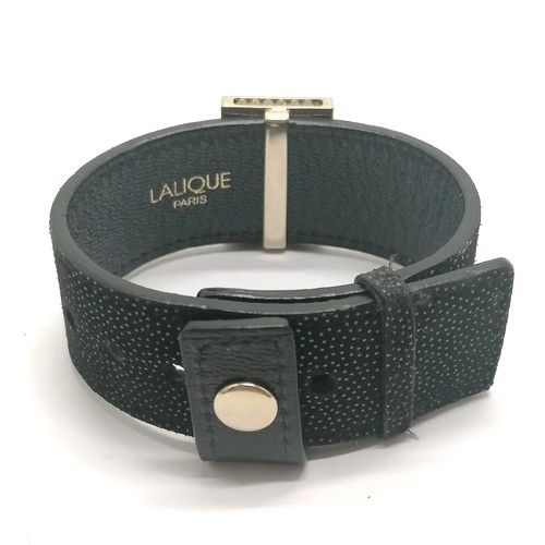 517 - Lalique crystal fashion leather bracelet - 20cm ~ slight wear to loop