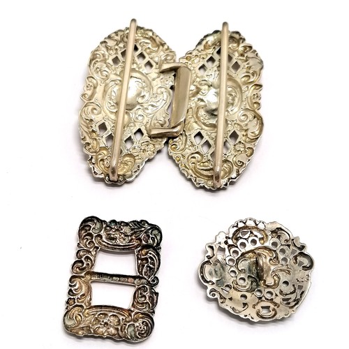 546 - 1900 Art Nouveau silver buckle / shoe buckles / 6 buttons silver set by Levi & Salaman - 65g in fitt... 