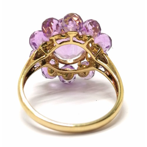 560 - 9ct hallmarked gold unusual amethyst cluster ring - the outer ring are facetted balls ~ size O½ & 3.... 