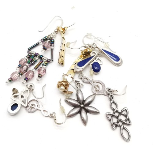 575 - Large qty of costume earrings inc some silver - SOLD ON BEHALF OF THE NEW BREAST CANCER UNIT APPEAL ... 