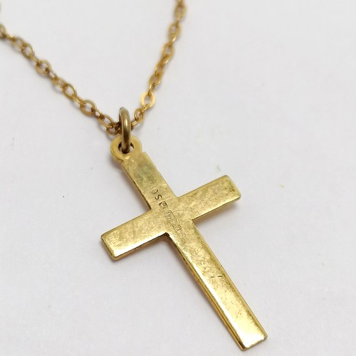 608 - 9ct hallmarked gold cross pendant on 9ct marked gold 44cm chain - 1.5g