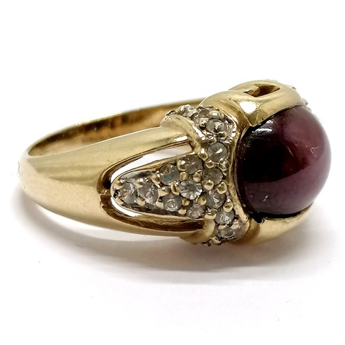 637 - 9ct hallmarked gold cabochon ruby & white stone set ring - size N½ & 8.4g total weight