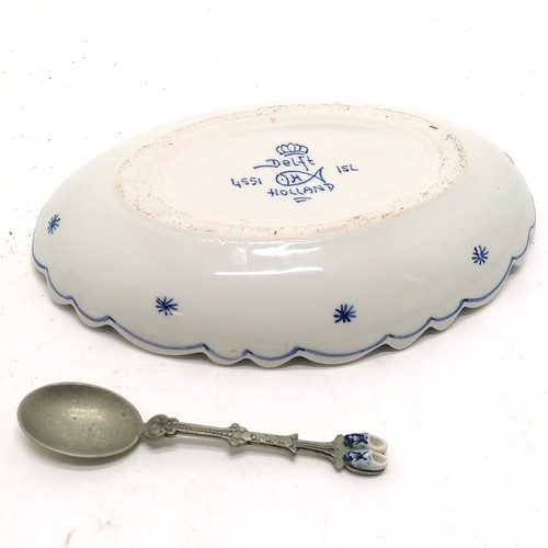 858 - Chester silver lidded mustard pot, hand mirror (a/f) & jar with Reynolds angel design t/w Delft plat... 