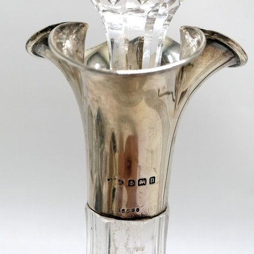 862 - 1912 silver mounted cut glass decanter with triple pouring detail to top - 33.5cm high (no obvious d... 