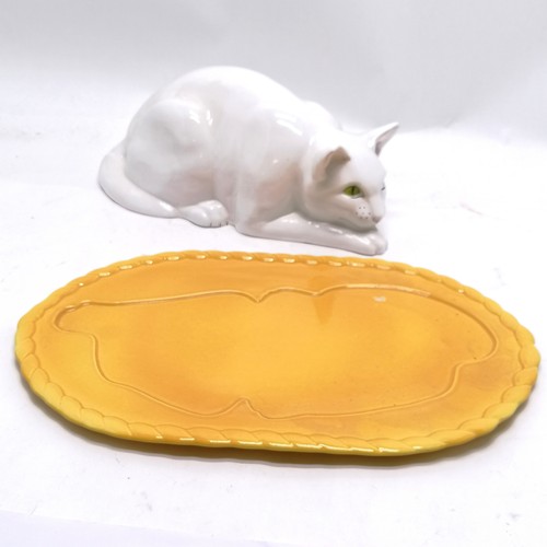 120 - Carlton Ware yellow plate with a white cat shaped lid 37cm x 22cm - no obvious damage