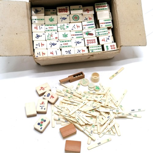 147 - Bamboo and bone Mah-jong set in it's original retail cardboard box 21cm x 14cm x 7cm counters are 3c... 