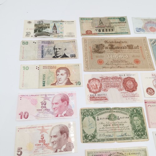 252 - 40 x banknotes inc Guernsey, Hong Kong, GB (£5) etc