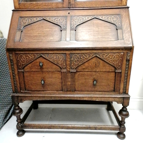 261 - Oak bureau bookcase with leaded glass doors with original key- has 1 handle missing - 90cm long x 44... 