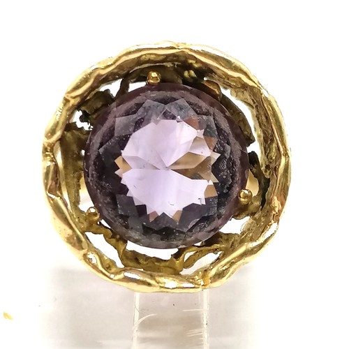 506 - John Donald 18ct hallmarked gold 1968 brutalist ring set with an amethyst in it's original retail le... 