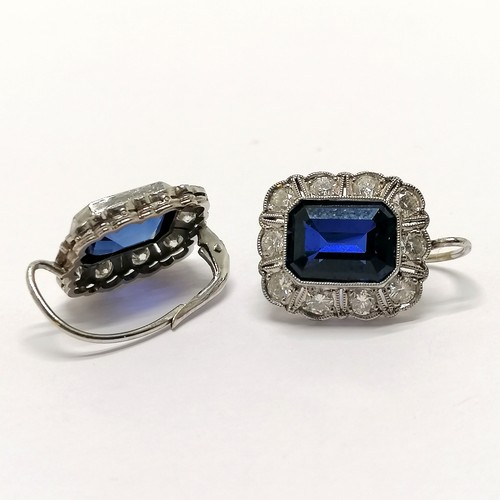 405 - Art Deco impressive pair of sapphire / diamond cluster earrings in an unmarked (touch tests as 14ct)... 