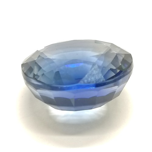 467 - Loose blue gemstone - 17mm diameter x 9.2mm deep & 27.9cts - SOLD ON BEHALF OF THE NEW BREAST CANCER... 