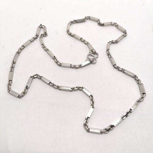 529 - Unmarked silver hand made heavy gauge neckchain - 70cm & 43g