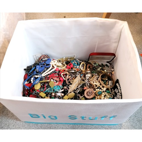 593 - Big Stuff box with large qty of costume jewellery - total weight approx 7.7kg