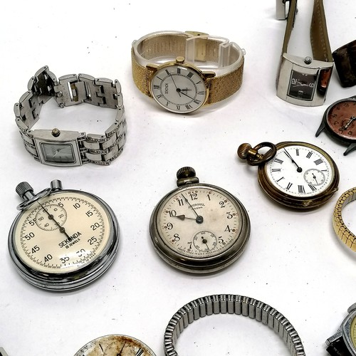 649 - Qty of pocket watches / wristwatches inc sekonda stopwatch (runs) etc - for spares / repairs