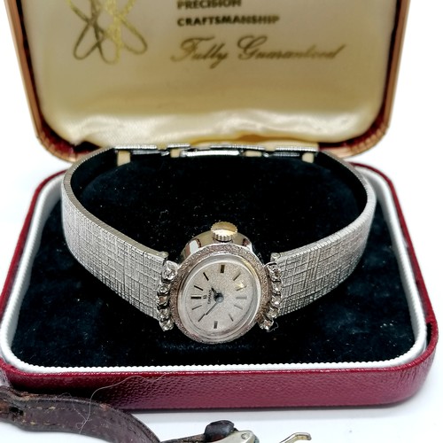 650 - 8 x vintage mechanical wristwatches inc Sekonda alarm, Roamer, silver cased Texa etc - all for spare... 