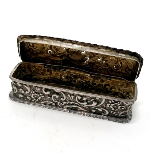 695 - 4 x silver items ~ brush, ring purse (slight dents), hinge lidded box (9.3cm long & holes to lid) & ... 