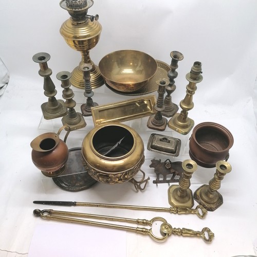 60 - Qty of metalware inc Indian brass bowl (23cm diameter), fire tongs & poker, candlesticks, converted ... 