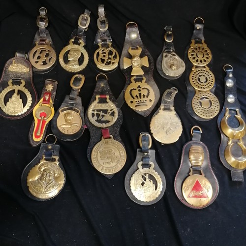 101 - Large lifetime collection of horse brasses - mostly on leather straps inc antique, RSPCA, monarchs, ... 