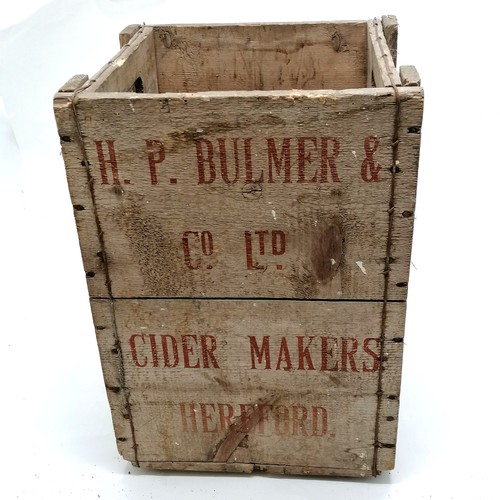 159 - H P Bulmer & Co Ltd Cider makers (Hereford) empty wooden crate - 40cm x 28cm x 26cm & in used condit... 