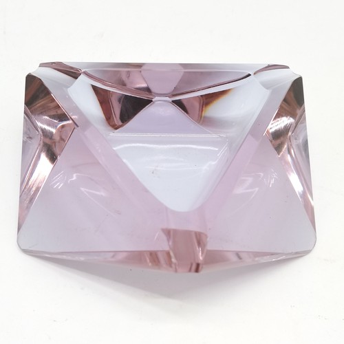 161 - Mid century Murano pink glass angular ashtray 14cm x 14cm - some small surface scratches otherwise i... 