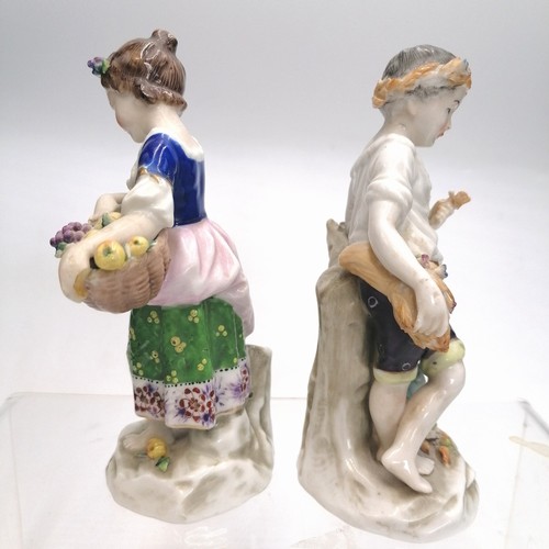 207 - Pair of antique Chelsea figures with some obvious damage - 14cm