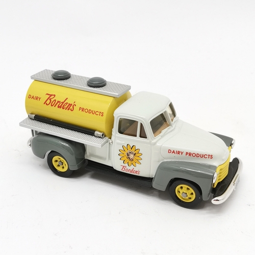 273 - Durham classics boxed DC-29D '53 Cev 3/4 ton Bordens tanker - ltd ed of 200.