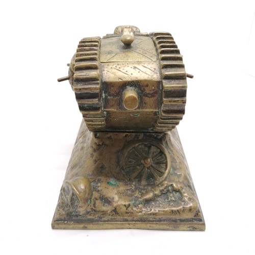 285 - Large bronze inkwell in the form of a WWI tank - 22cm x 13cm x 14cm high & lacks glass insert