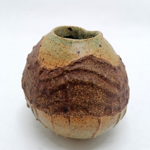 298 - Bernard Rooke ovoid squat vase - 10cm high with no obvious damage