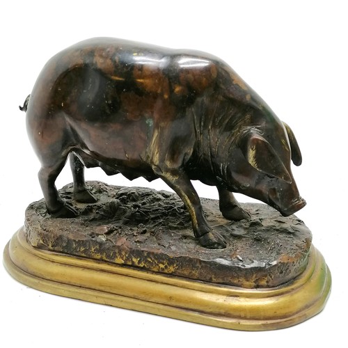 1 - Solid bronze cast study of a pig / sow after Jules Moigniez - 24cm across x 13cm wide x 16cm high