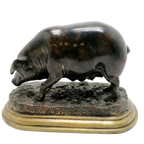 1 - Solid bronze cast study of a pig / sow after Jules Moigniez - 24cm across x 13cm wide x 16cm high