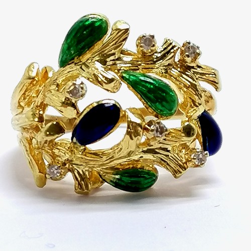 420 - 18ct marked gold designer ring set with diamonds and blue / green enamel detail - size Q½ & 10.5g ~ ... 