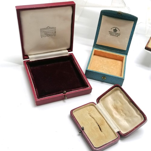 562 - Qty of mostly antique jewellery boxes inc Harrods, Mappin & Webbs, P MacGregor Westren (Edinburgh), ... 