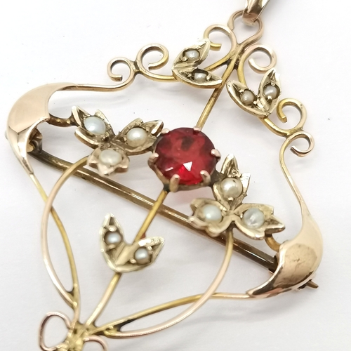 584 - Antique 9ct marked gold Art Nouveau pendant / brooch set with red stone & seed pearl - 4cm drop & 2.... 